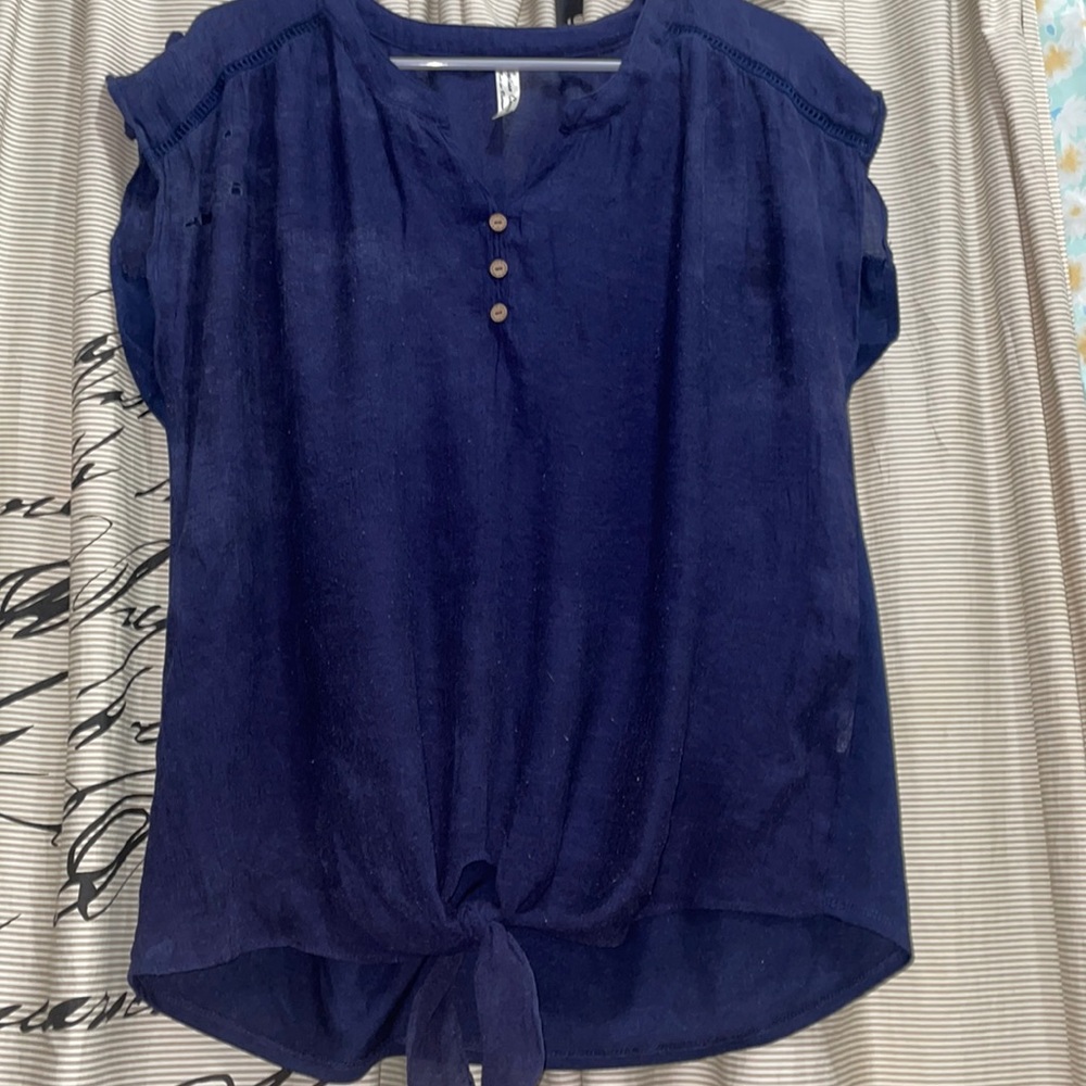 3/$15 closet clean-out, PerSeption ladies top Sz XL